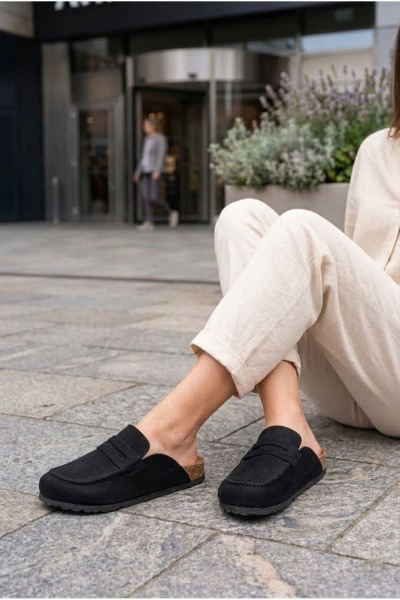 LUVRA Bağcıksız Hakiki Süet Deri Kadın Günlük Mantar Taban Loafer Klasik Ayakkabı HDMT - Siyah LUVRA Bağcıksız Hakiki Süet Deri Kadın Günlük Mantar Taban Loafer Klasik Ayakkabı HDMT - Siyah