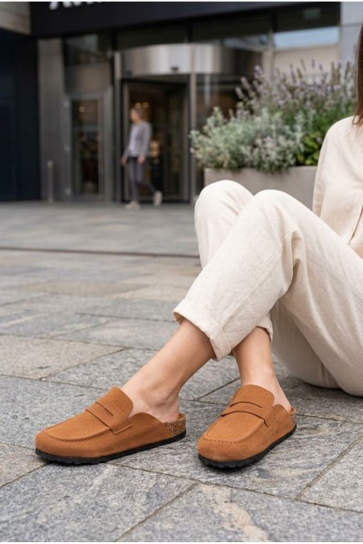 LUVRA Bağcıksız Hakiki Süet Deri Kadın Günlük Mantar Taban Loafer Klasik Ayakkabı HDMT - Taba LUVRA Bağcıksız Hakiki Süet Deri Kadın Günlük Mantar Taban Loafer Klasik Ayakkabı HDMT - Taba