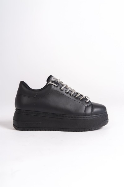DELLA Bağcıklı Ortopedik Taban Taşlı Kadın Sneaker Spor Ayakkabı CST - Siyah DELLA Bağcıklı Ortopedik Taban Taşlı Kadın Sneaker Spor Ayakkabı CST - Siyah