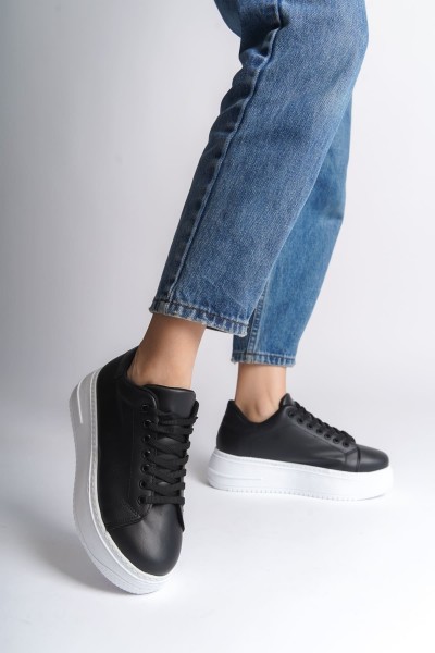BIANA Bağcıklı Ortopedik Taban Kadın Sneaker Spor Ayakkabı CBT - Siyah BIANA Bağcıklı Ortopedik Taban Kadın Sneaker Spor Ayakkabı CBT - Siyah